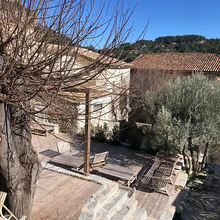 게스트하우스 Mas Beauregard 4*